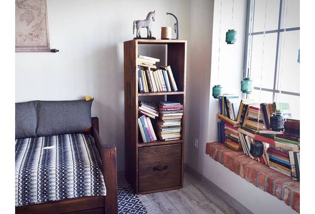 Masivní borovicový regál Rustyk 1/3