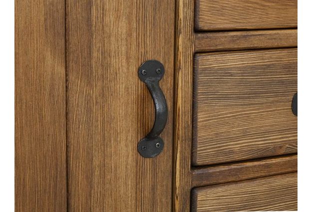 Masivní kredenc Rustyk