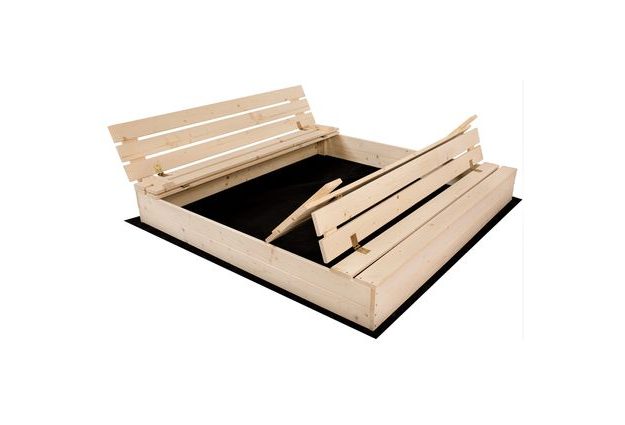 Uzavíratelné pískoviště s lavicemi