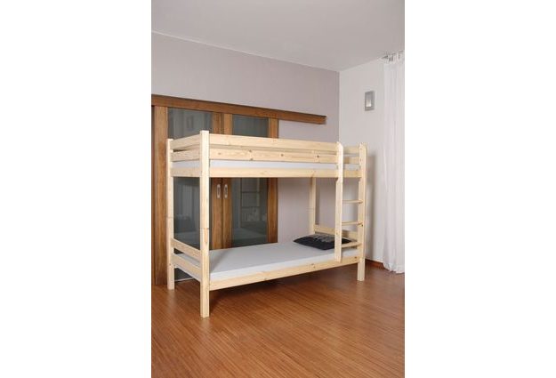 Poschodová posteľ 90 x 200 cm