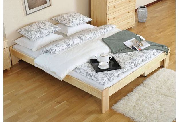 Masivní postel Ada 160 x 200 cm