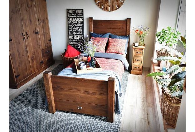 Posteľ Rustyk Dobromir 90 x 200 cm