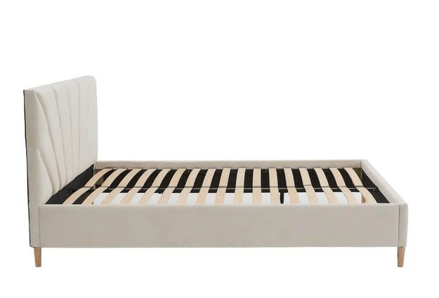 Čalouněná postel Sandy 3 140 x 200 cm s matrací a roštem