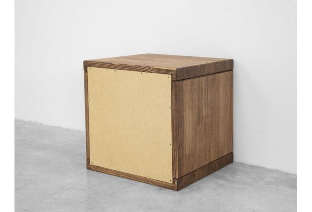 Noční stolek Marika 2