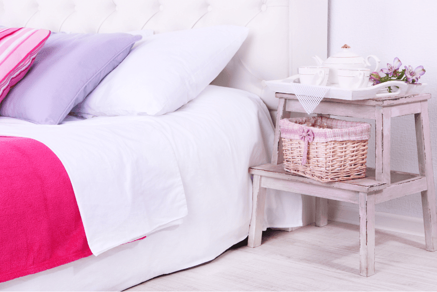 Jak vybrat noční stolek