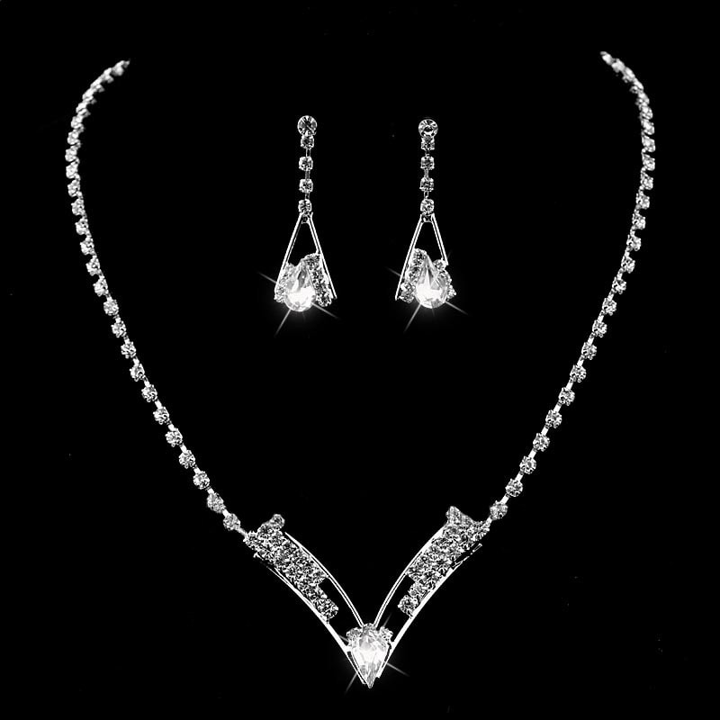 VIPhair.cz - Luxusní sada náhrdelníku a náušnic - design 3 - Bižuterie -  MÓDNÍ DOPLŇKY