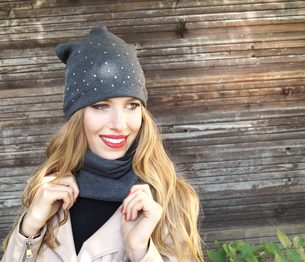 SET! zateplená čepice BEANIE s šálou - dark grey