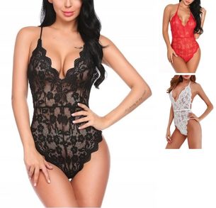 Odvážné krajkové body Ewica