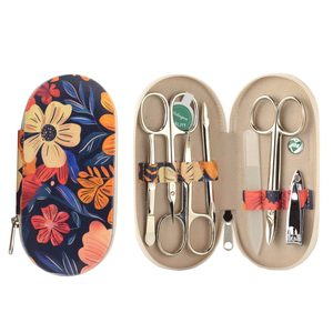 Kvetinová manikúra so Solingen nožničkami