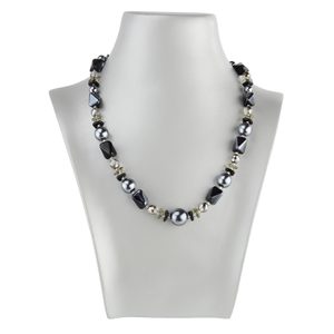 Náhrdelník zo sklenených kameňov čierny/hematit