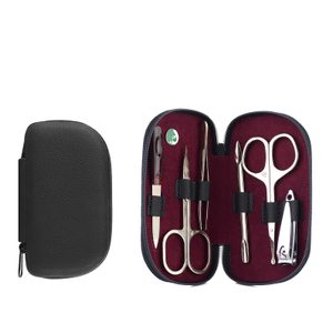 Čierna kožená manikúra