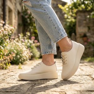 Looke kožené perforované polobotky Leonore White L1051_03