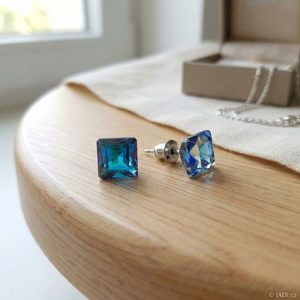 Náušnice Swarovski Elements kostička bermuda blue