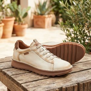 Pikolinos kožené polobotky Alava nata W3J-6919C1
