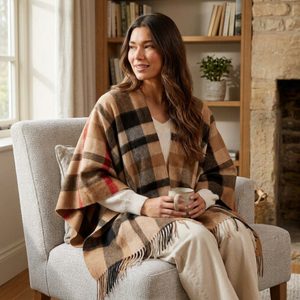Fraas vlněné pončo s károvaným vzorem camel 680100-180