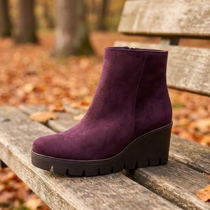 Gabor semišový kotník na klínku mulberry 8045.01.005