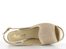 Barton metalické sandály na podpatku světle zlaté 25142