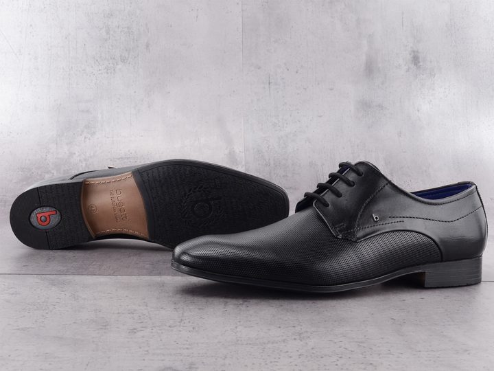 Bugatti černé derbové polobotky 311-66606-1000