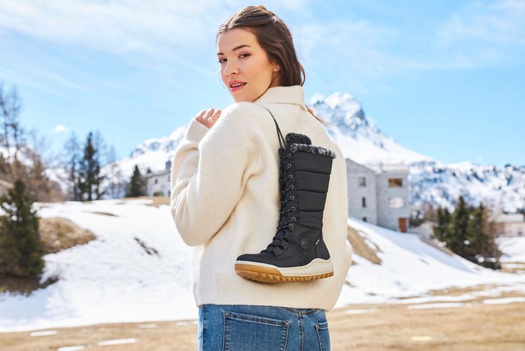 Rieker šnurovacie čižmy s membránou čierne Y4760-00