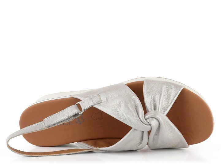 Caprice sandály na klínu Stone Metallic 9-28300-20