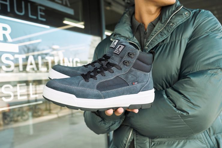 Rieker Revolution členková obuv s membránou temne šedá U0069-45