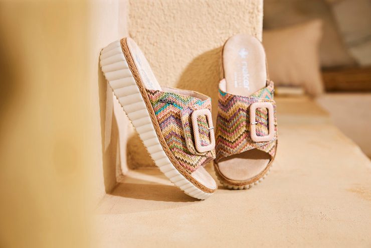 Rieker pantofle na klínku Pastell 69253-91