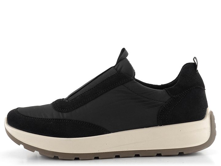 Ara širšie tenisky s pružinou na priehlavku New York Schwarz 12-25104-01