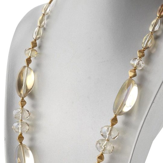 Náhrdelník ze skleněných kamenů a rokajlů čirý/béžový/zlatý pokov