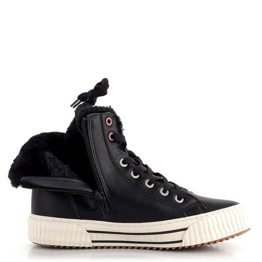 Mustang vyteplený šněrovací kotník na platformě černý 1442-601-009