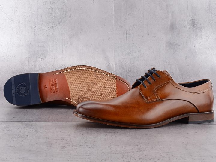 Bugatti hladké koňakové poltopánky 312-75203-1100