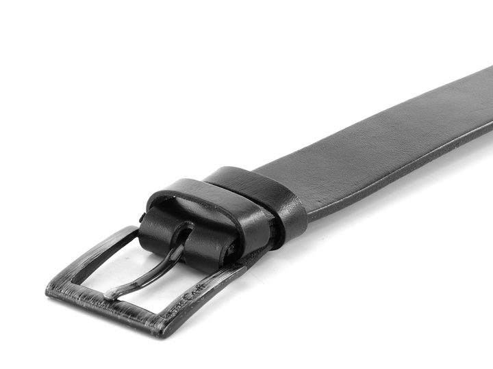 Černý kožený opasek s dezénovanou sponou 32 mm