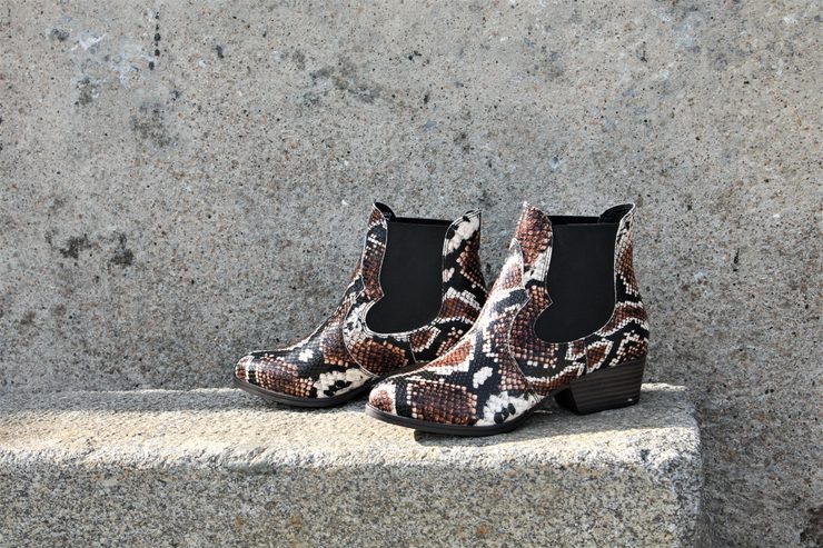 Tamaris westernové členkové topánky hadinkové hnedé kombinované 1-25974-33