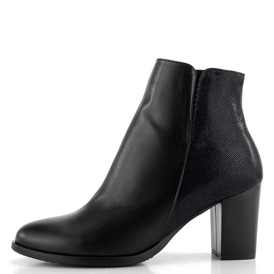 Barton kotník na podpatku černý s lesklou patní částí 24-2531