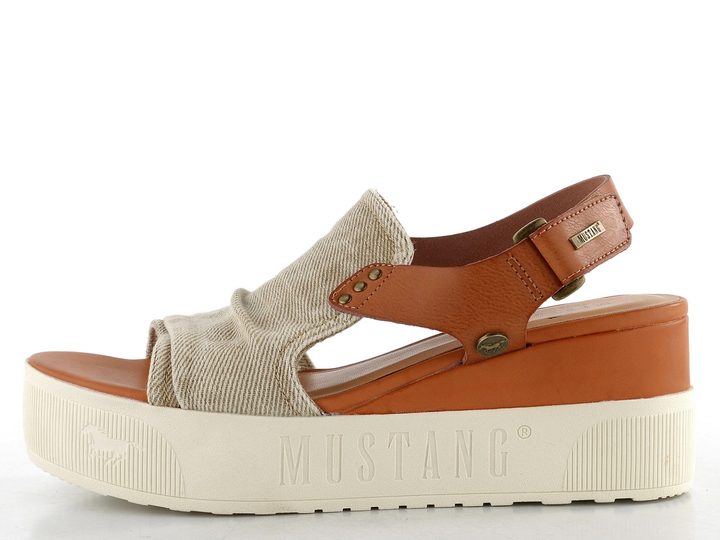 Mustang sandály na platformě s klínkem jeansbeige 1459-804-429
