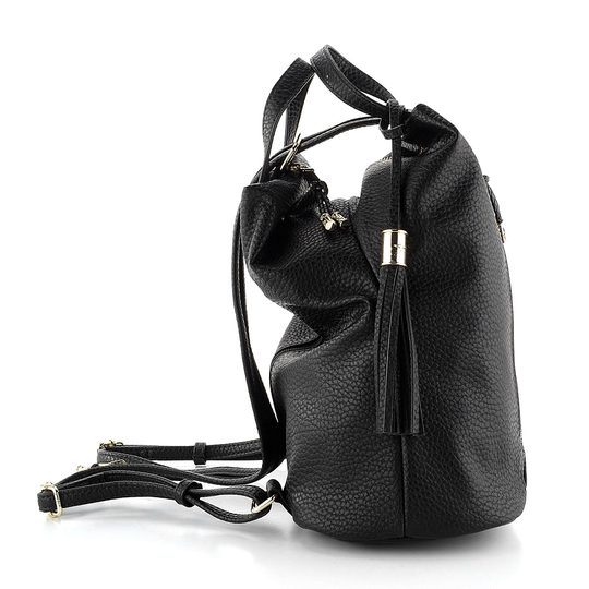 Tamaris mestský batoh so šikmým predným zipsom Carissa black 33187