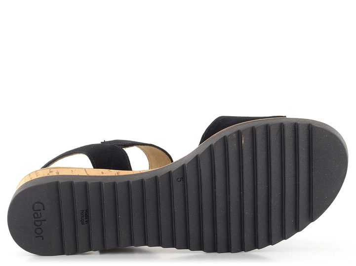 Gabor čierne semišové sandále na kline 22.750.47