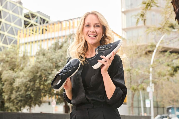 Rieker poltopánky so zipsom tmavo modré N0900-14