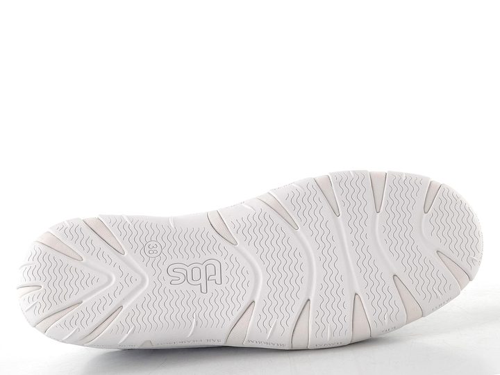 TBS bílé tenisky Jazaru F7197