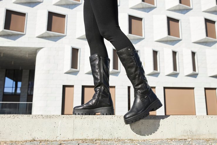 Rieker černé kozačky s membránou Z9490-00