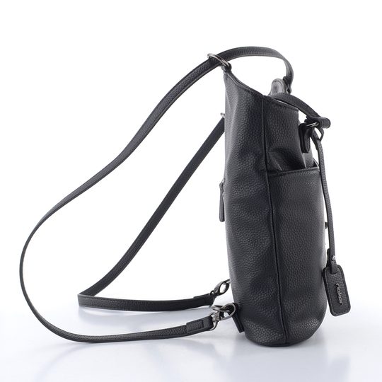 Rieker kabelka na rameno/batoh černá/zvířecí vzor H1025-01