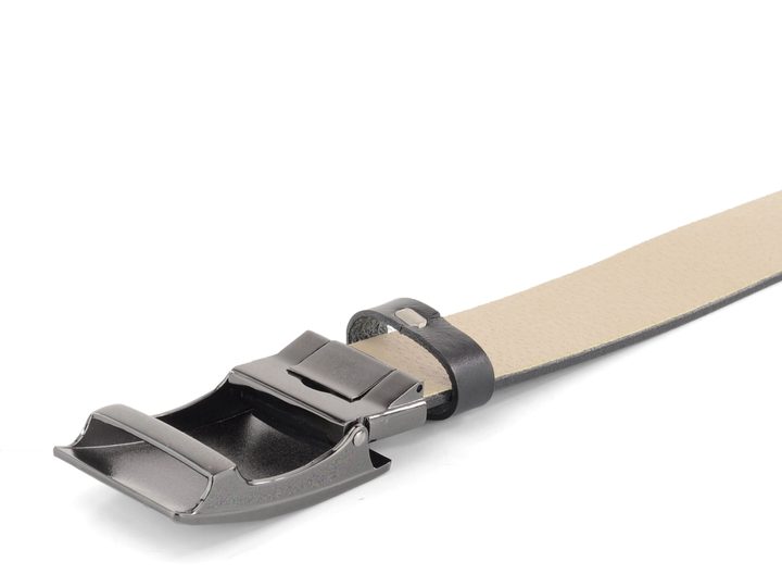 Černý kožený opasek s obdélníkovou sponou 32 mm