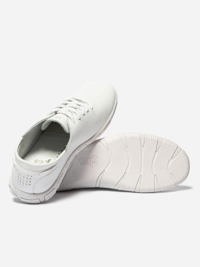 TBS bílé tenisky Jazaru F7197