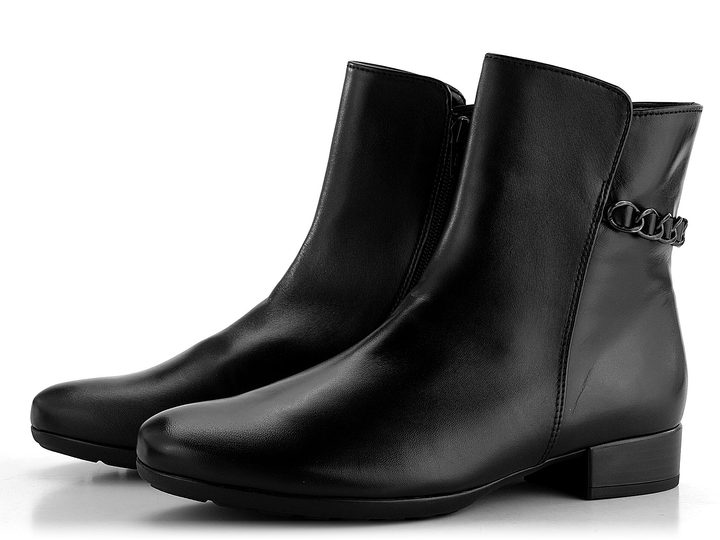 Gabor širšia členková obuv s retiazkou čierna 32.716.57