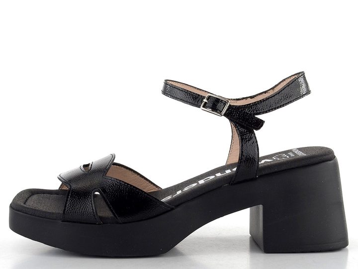 Wonders lakované sandály na podpatku Negro D-1021
