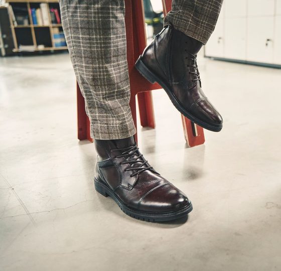 Bugatti pánska členková obuv hnedá 331-8373A-4100