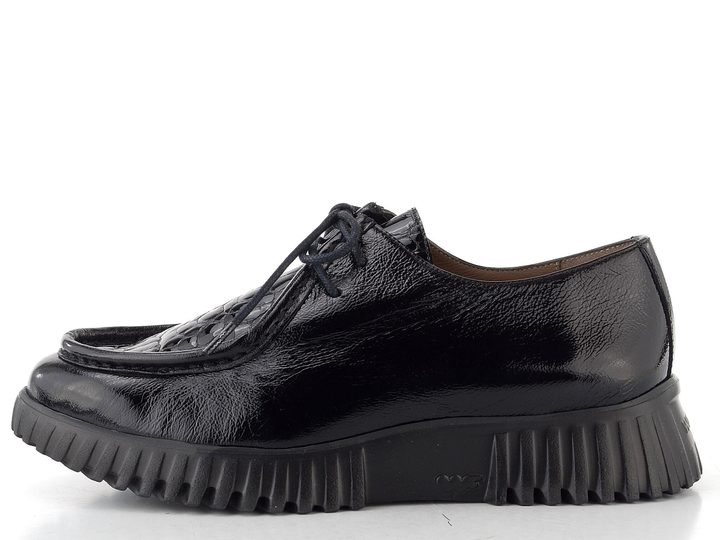Wonders lakované šněrovací polobotky negro A-4423