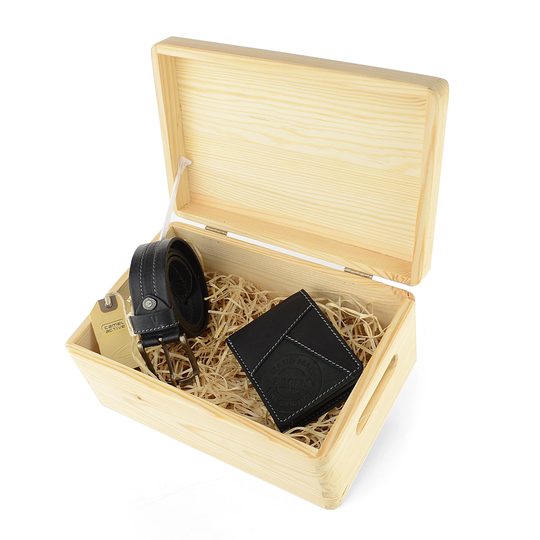 Dřevěný box s víkem