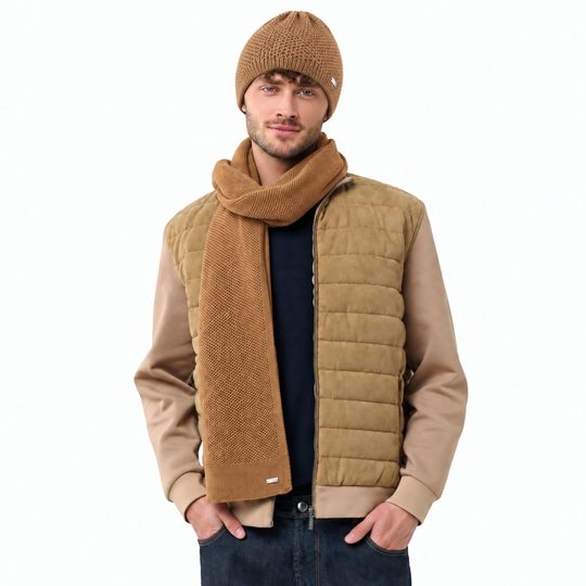 Bugatti dárková sada pletené čepice a šály v krabičce camel 630223-180