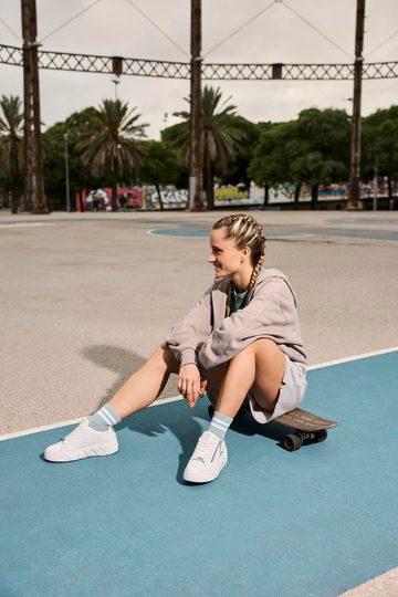 Rieker dámske tenisky so zipsom Weiss/Perlmutt W2605-80