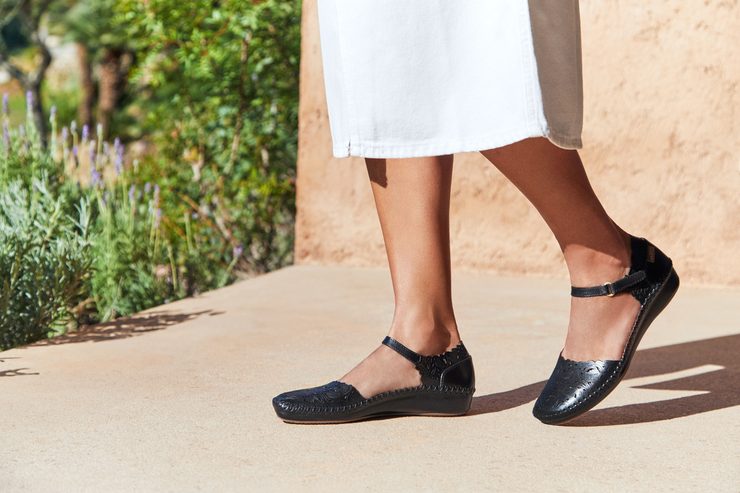 Pikolinos prořezávané baleríny s páskem Vallarta Black 655-0906